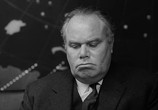 Фильм Доктор Стрейнджлав, или Как я научился не волноваться и полюбил атомную бомбу  / Dr. Strangelove or: How I Learned to Stop Worrying and Love the Bomb (1964) - cцена 5