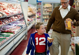 Фильм Несносный дед / Jackass Presents: Bad Grandpa (2013) - cцена 2