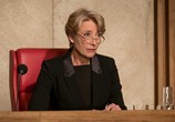 Фильм Удивительная миссис Мэй / The Children Act (2018) - cцена 1