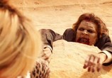 Фильм От этого песок становится красным / It Stains the Sands Red (2016) - cцена 2