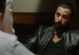 Фильм Реальные парни / A Stand Up Guy (2016) - cцена 3