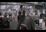 Фильм Джеймс Бонд - 007 : Искры из глаз / The Living Daylights (1987) - cцена 3
