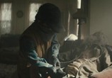 Фильм Кажется, мы остались одни / I Think We're Alone Now (2018) - cцена 1